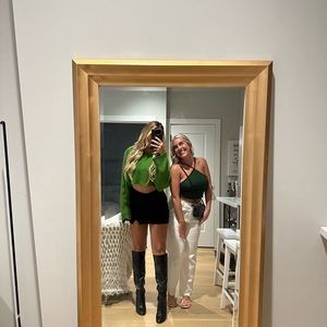 Meet your Posher, Sydney